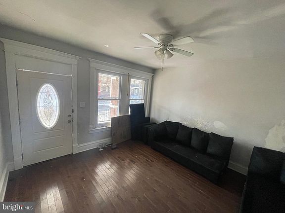 4th image of 6015 Catharine St