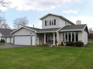 155 W School St, Sharon, WI 53585