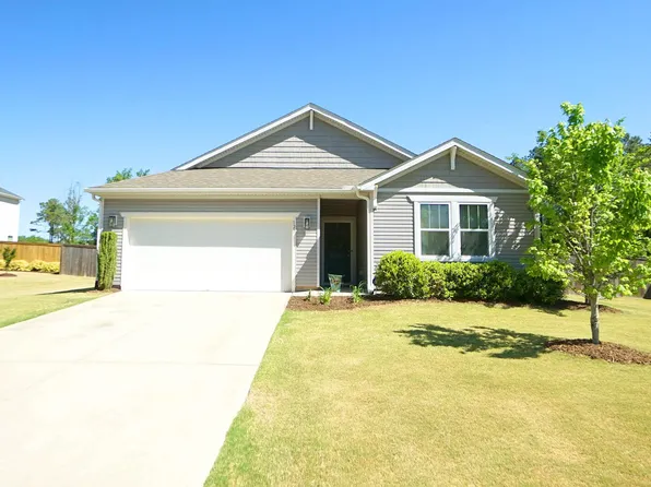 121 Rawls Meadow Ln, Fuquay Varina, NC 27526