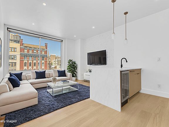 2nd image of 19 Saint Marks Pl APT 7C