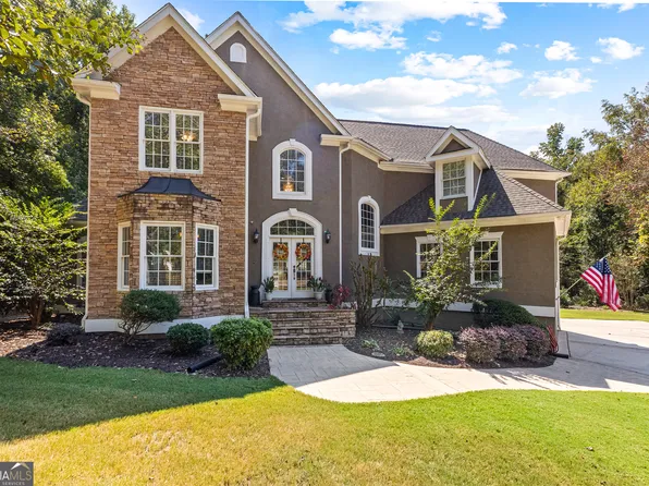 70 Braves Crossing Dr, Sharpsburg, GA 30277