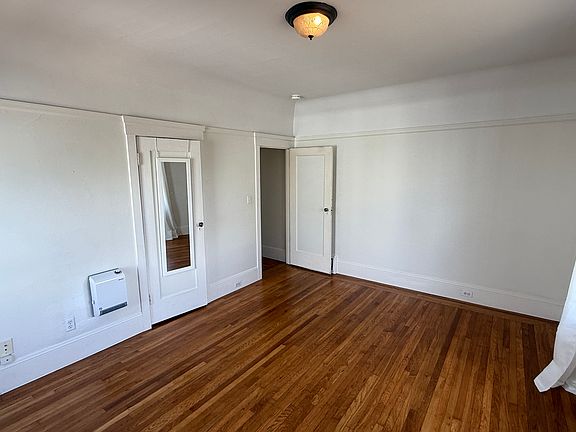 5th image of 2222 Cabrillo St #2222