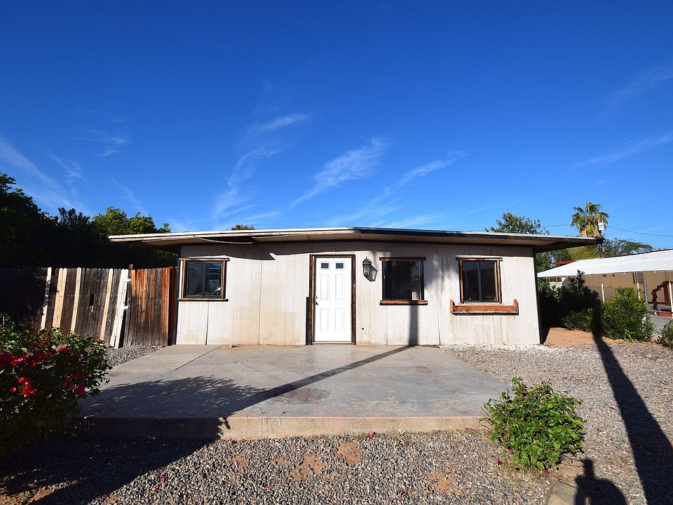 1st image of 2072 E Michelle Dr