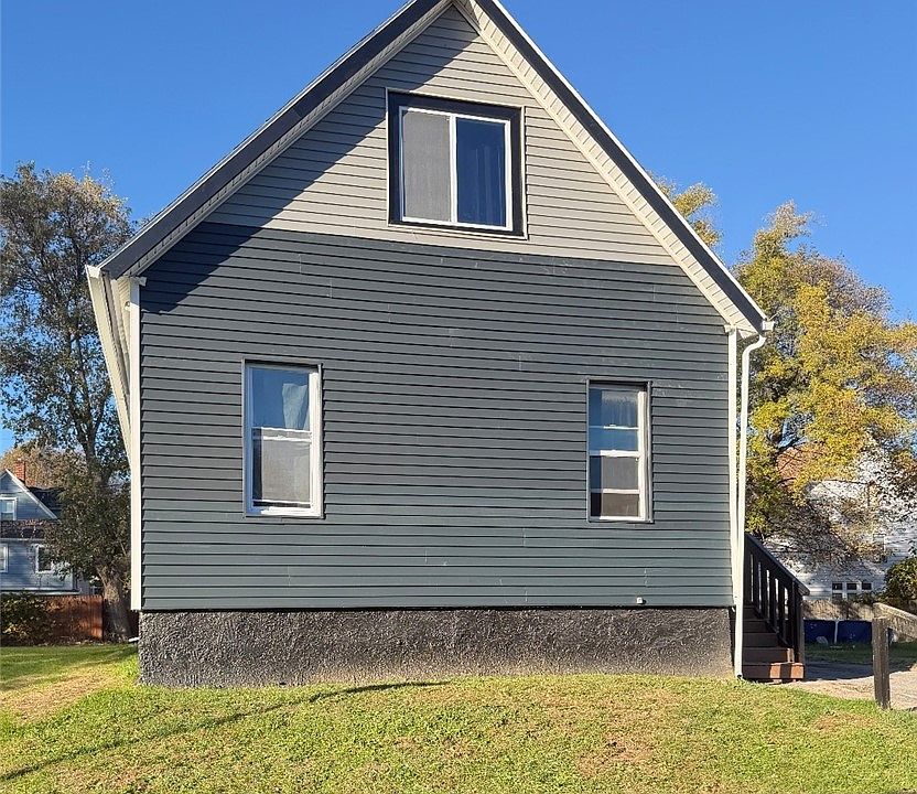 1st image of 70 Pardee St