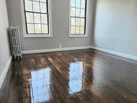 5th image of 2812 Bronx Park E APT A32