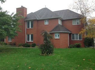 7321 N Hillrose Pl, Peoria, IL 61614