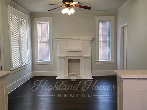 3rd image of 515 Boulevard St