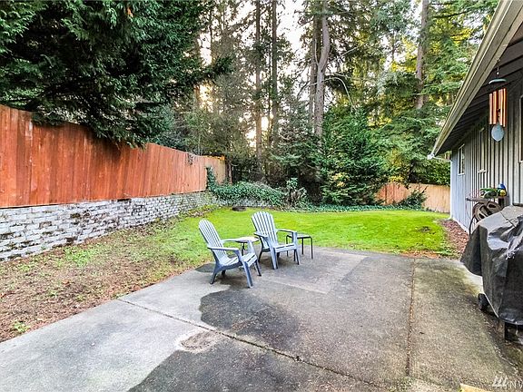 5th image of 9432 108th St SW