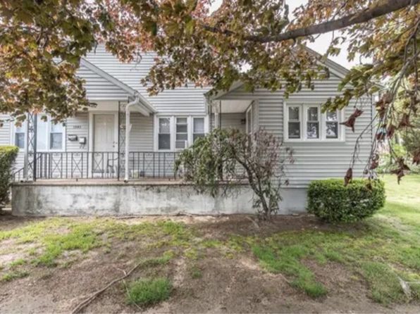 1581 Elmwood Ave FLOOR 2