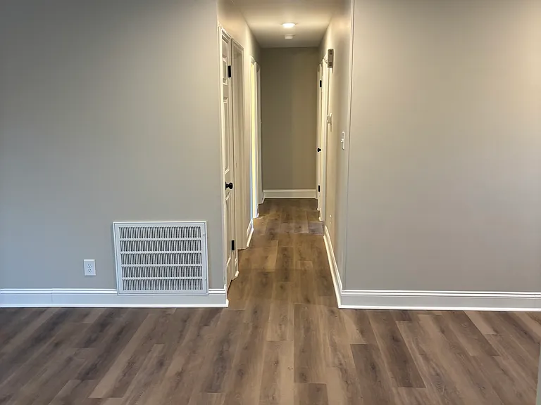 205 Cedar Forest Ln — Photo 8