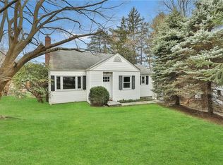 67 Edwin St, Thornwood, NY