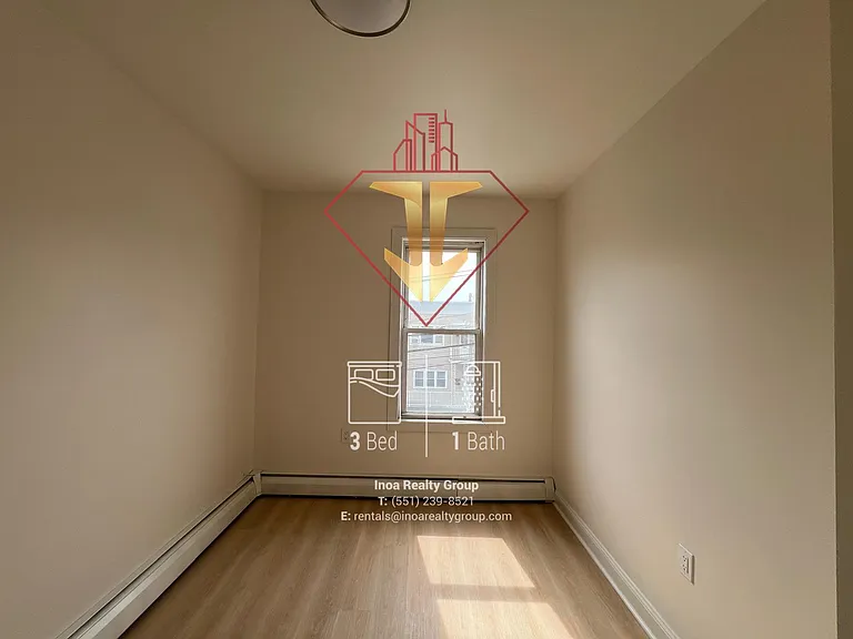 21-23 E 16th St #2F — Photo 5