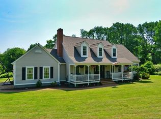 217 Paine Rd, Pomfret Center, CT 06259