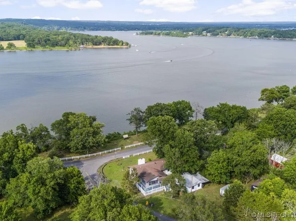 25071 S 630th Rd, Grove, OK 74344