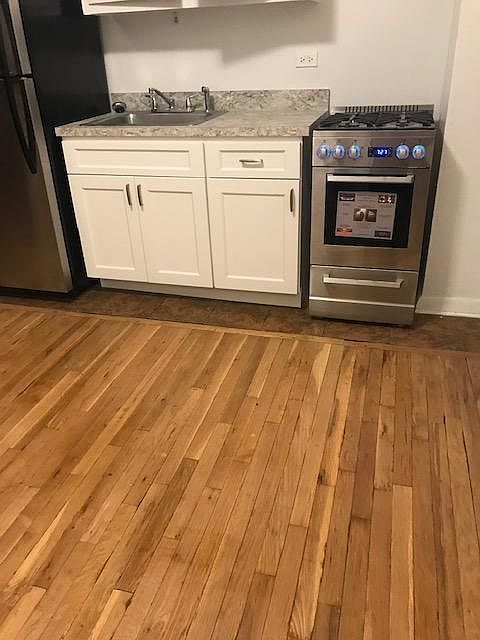 1st image of 14227 Barclay Ave #600