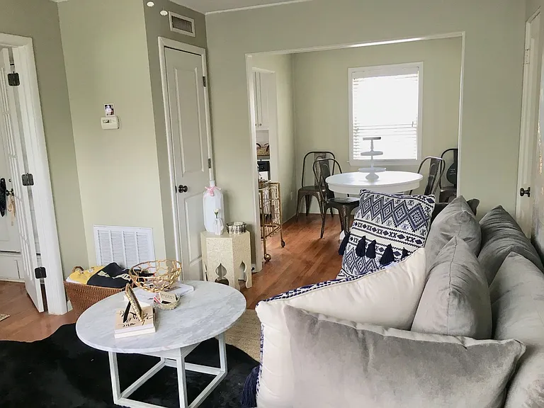 529 N Whitham Ave — Photo 10