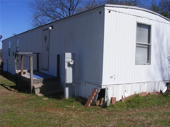 3rd image of 1122 Vz County Road 2517