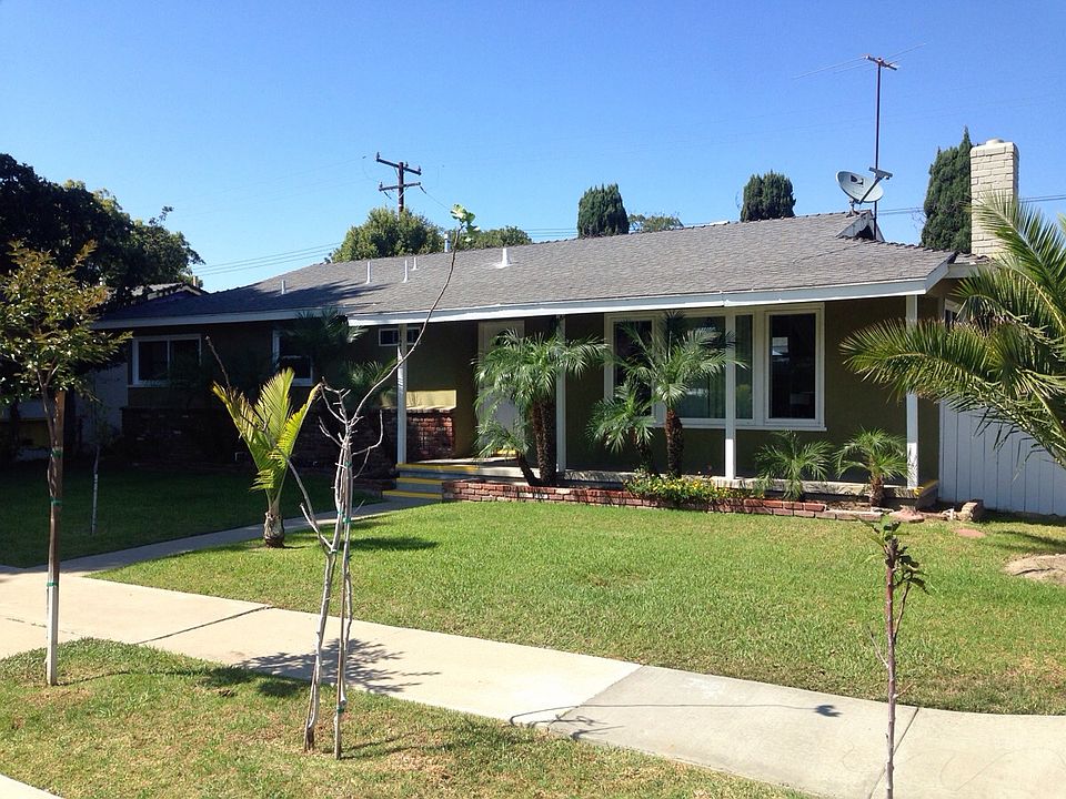2nd image of 1252 Conway Ave