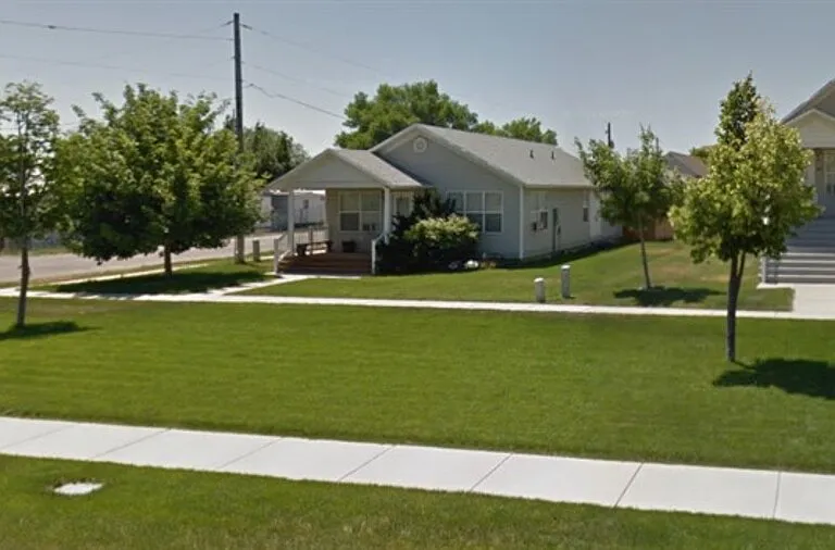 315 N 270 W — Photo 1
