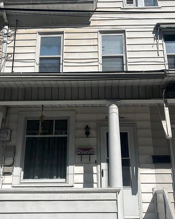 1st image of 49 S Rock St