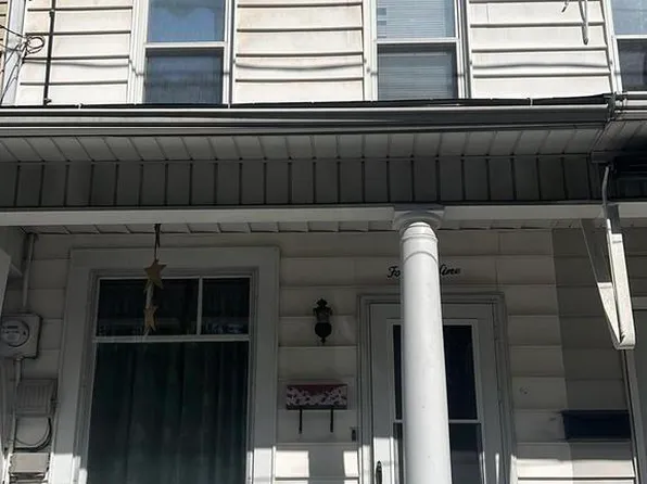 49 S Rock St, Shamokin, PA 17872