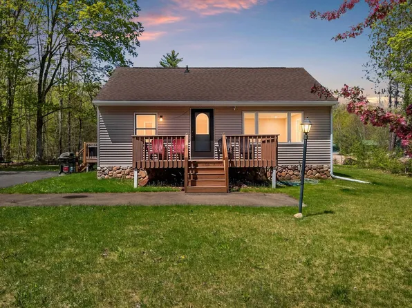 15835 Maiden Lake Rd, Mountain, WI 54149