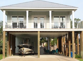 5749 Armadillo Ave, Orange Beach, AL 36561