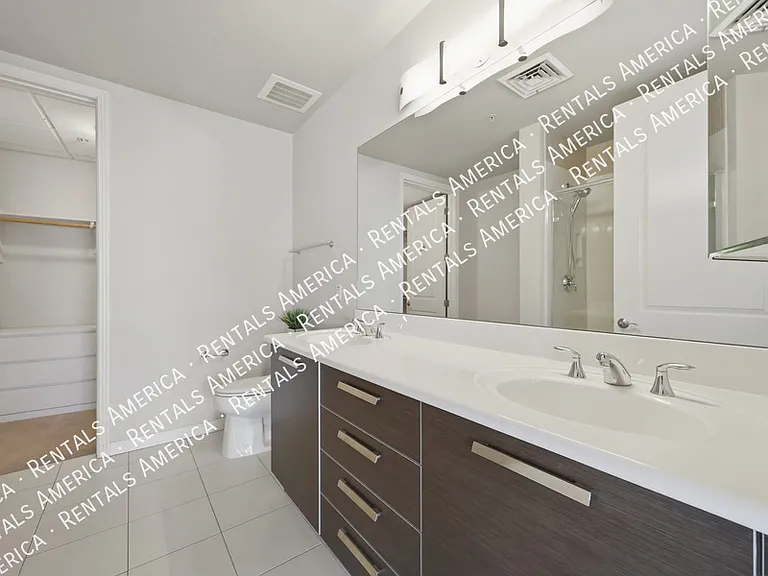 1 E Lexington Ave #905 — Photo 22