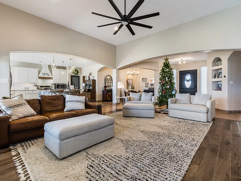5701 Rio Animas Rd NE — Photo 5