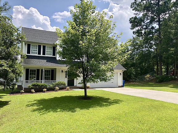 3rd image of 804 Pine Valley Ct