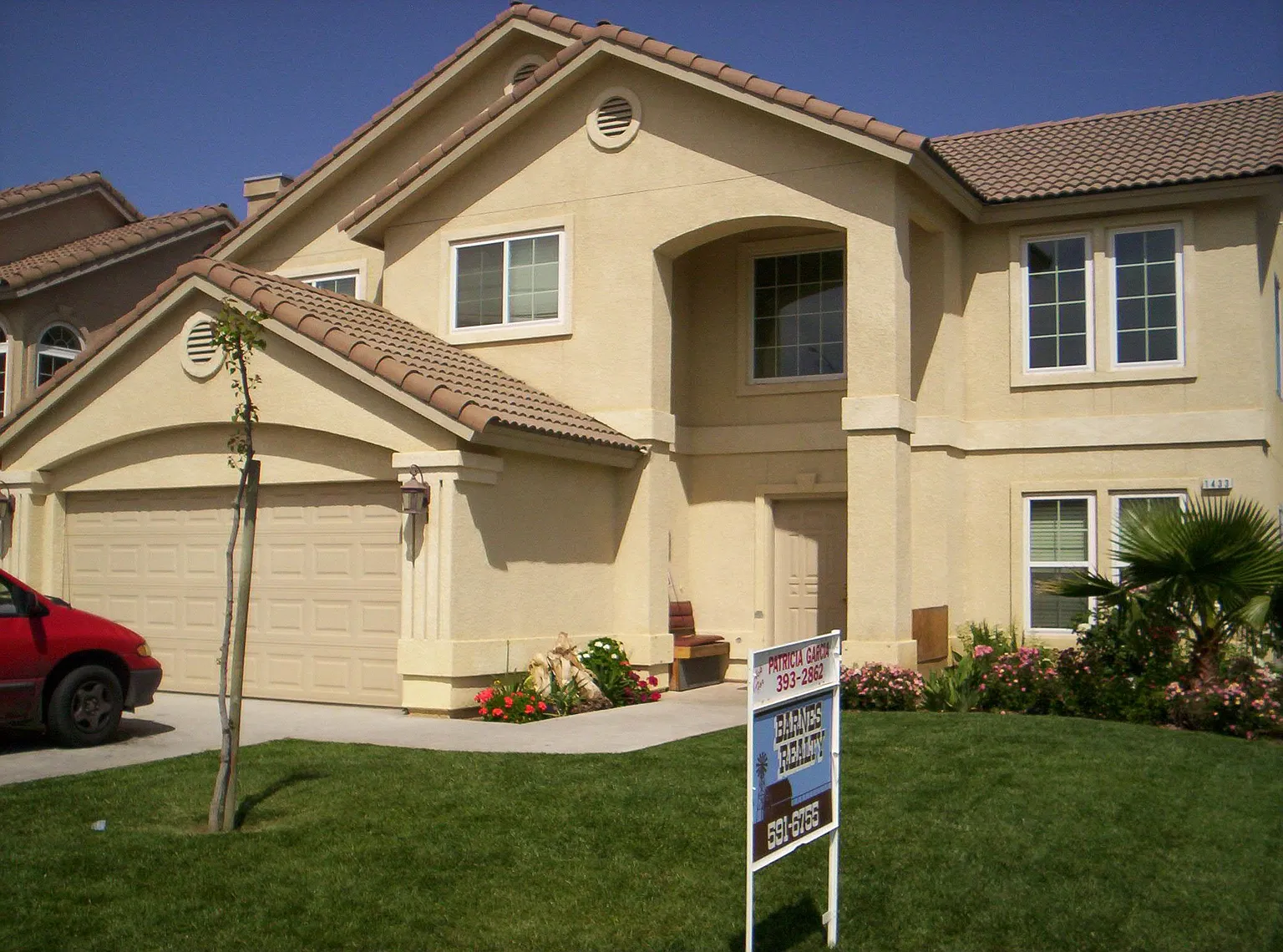 1433 Deborah Ln photo 1