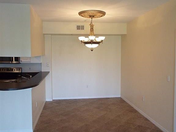 3rd image of 6450 Aragon Way APT 207