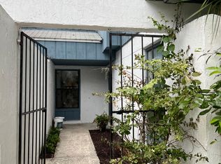 1211 Mayport Landing Dr, Jacksonville, FL 32233