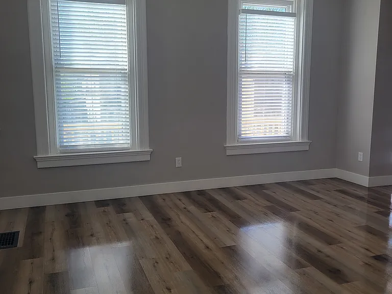 3160 River Rd — Photo 15
