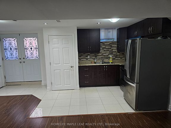 4th image of 541 Scott Blvd