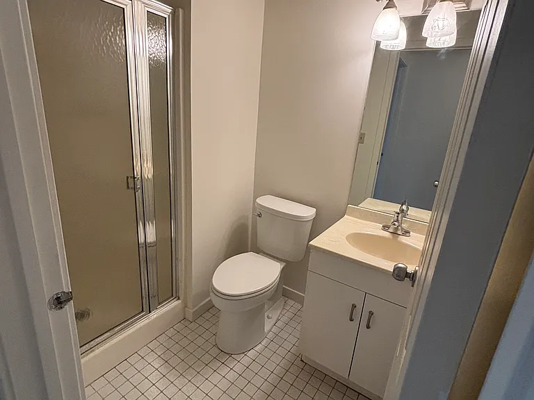 1414 Whitney Ave #G1 — Photo 6