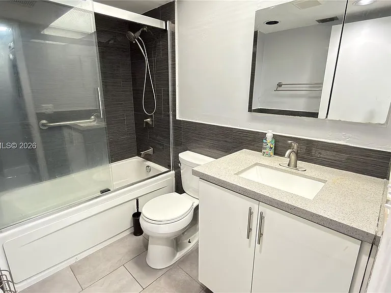 12500 SW 5th Ct #307M — Photo 13