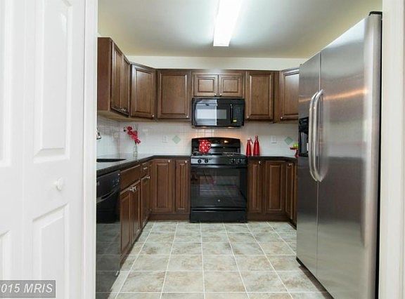 3rd image of 20576 Snowshoe Sq Unit 102