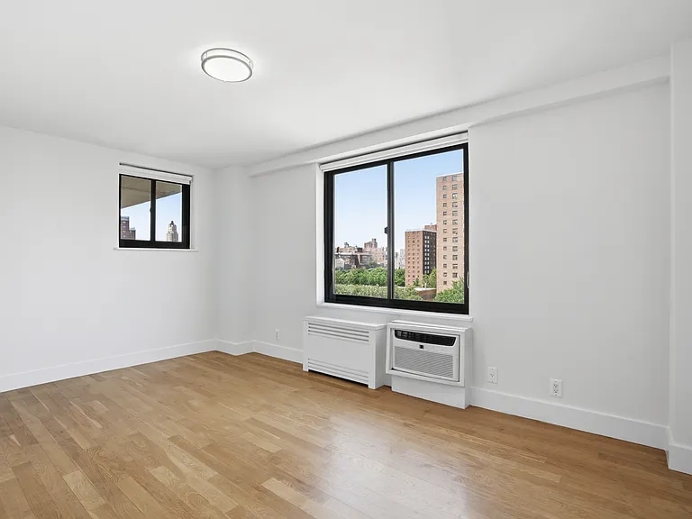 792 Columbus Ave #12O — Photo 19