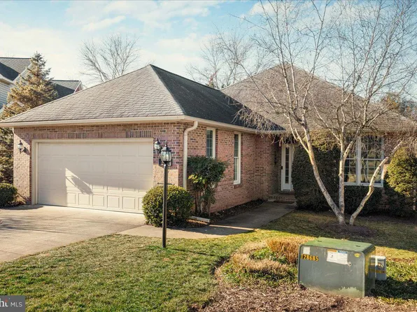 832 Winder Ct, Winchester, VA 22601