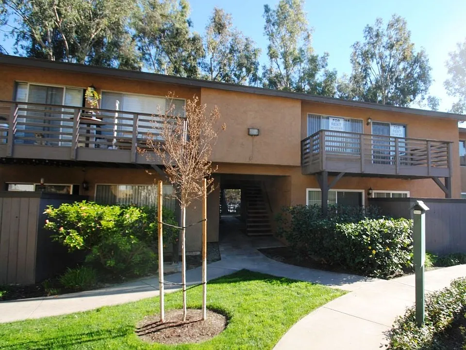 1480 W Lambert Rd #300