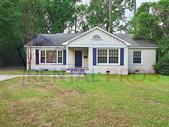 3rd image of 105 N Pinecrest Dr