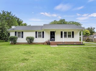 102 Celeste Cir, Erwin, NC 28339