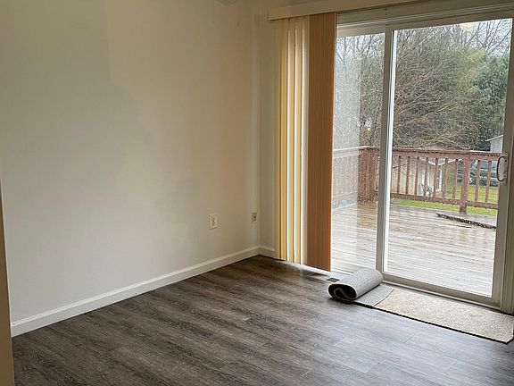 3rd image of 5355 Macwood Dr