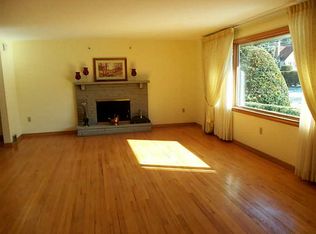 4932 McAnulty Rd, Pittsburgh, PA 15236