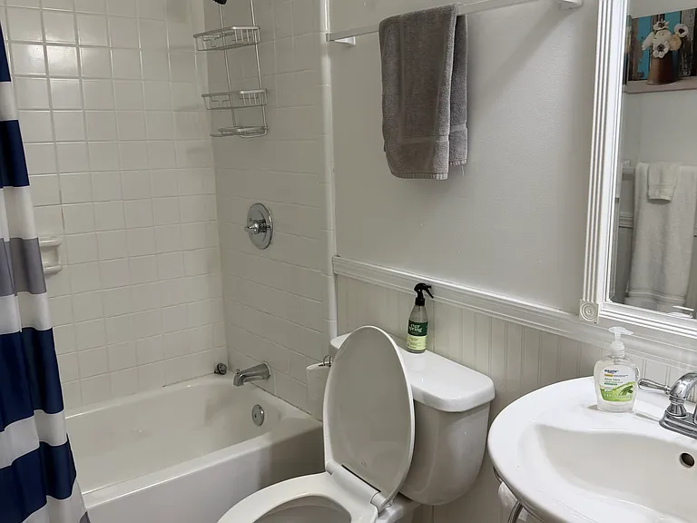 8712 Green Level Church Rd — Photo 28