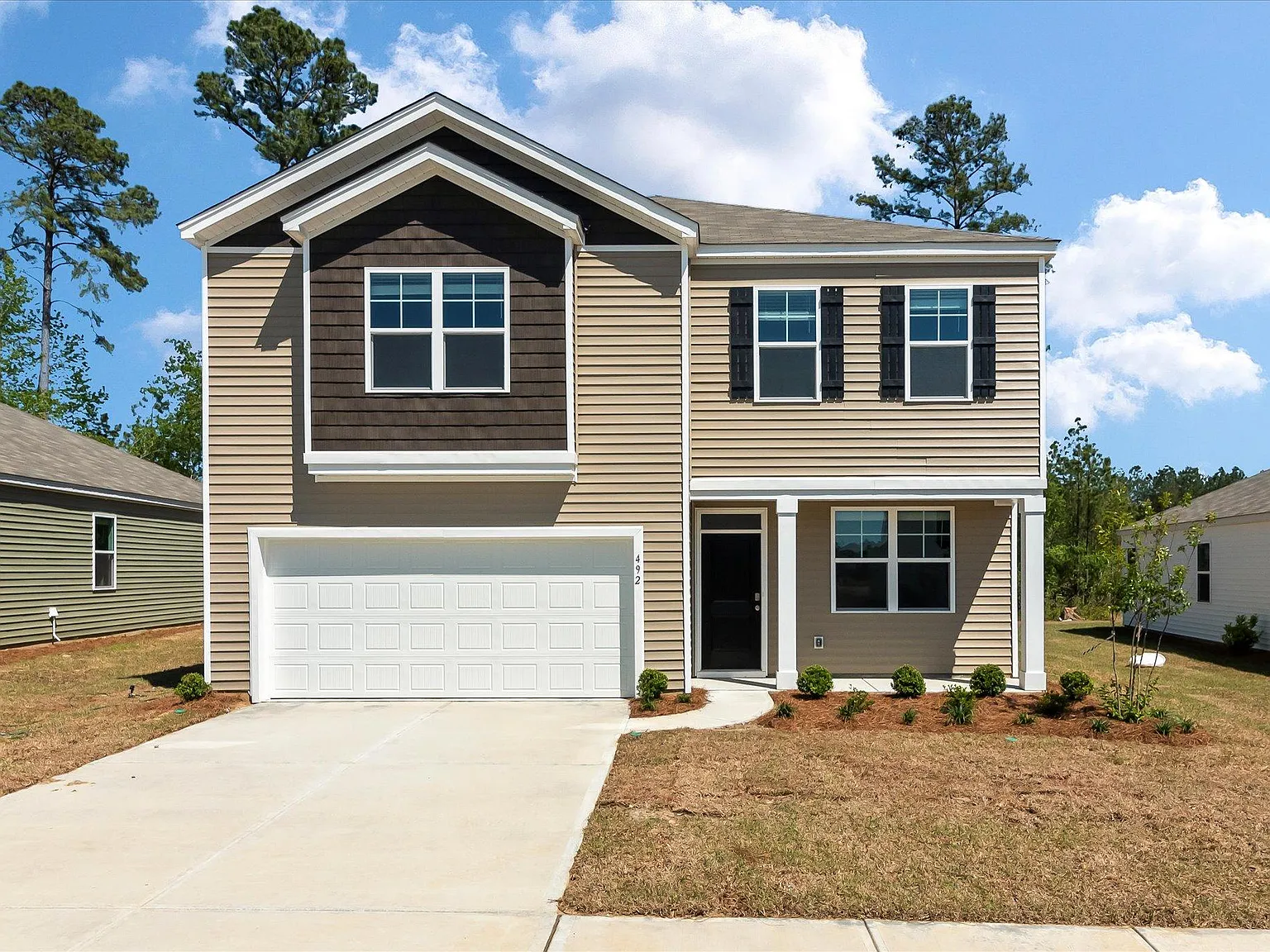 492 Lake Ridge Blvd — Photo 3
