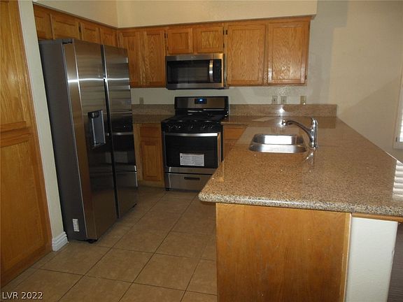 4th image of 2309 Tinsley Ct #0
