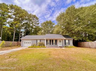 301 Chokecherry N, Richlands, NC 28574