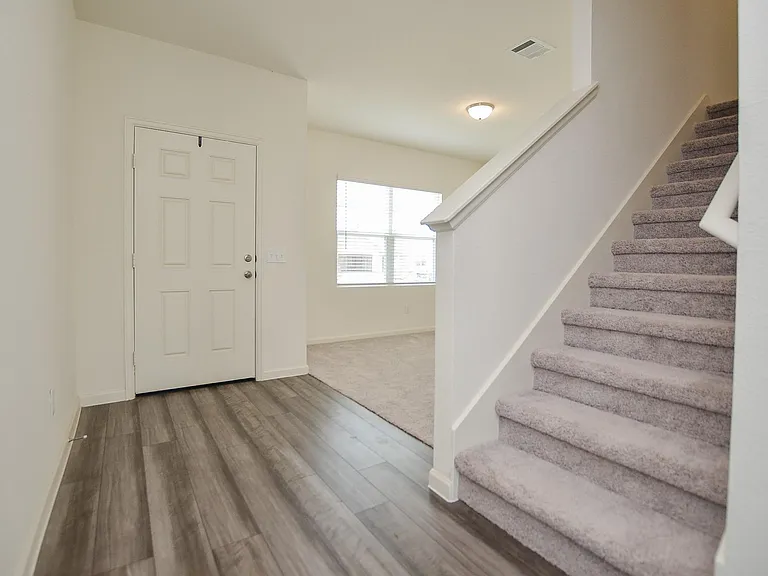 1025 Long Bay Ct — Photo 20
